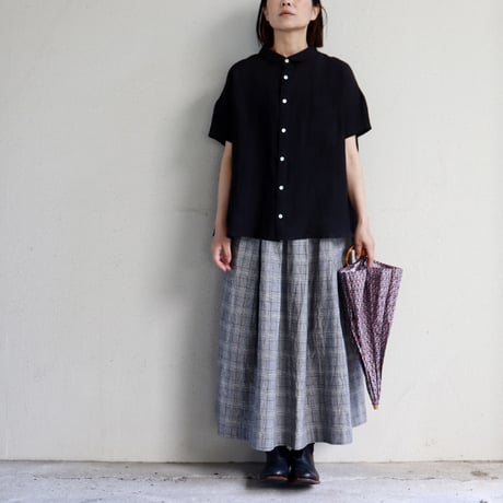 **またまたまた再入荷** LinenYa リネンヤ　リネン丸襟ブラウス　#ブラック、ホワイト