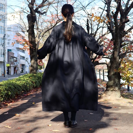 **再々入荷** LinenYa リネンヤ　ウール長袖スタンドカラーワンピース　#ブラック、ネイビー、グレー