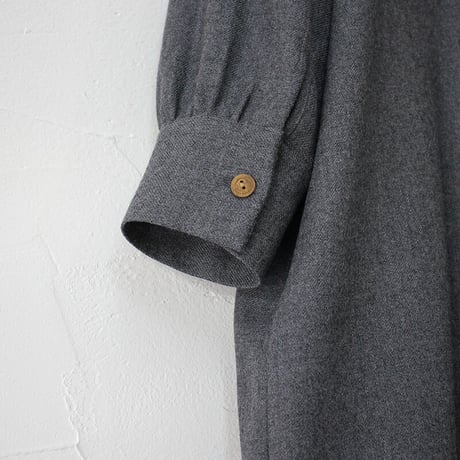 atelier naruse アトリエナルセ　wool saxony long shirt　ウールサキソニーロングシャツ　#グレイ、ブラック　【送料無料】
