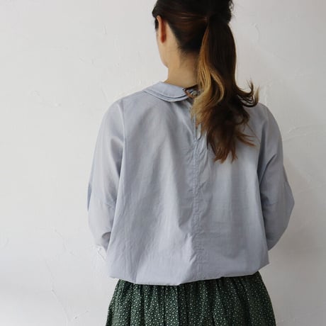 **またまた再入荷** homspun ホームスパン　ダブルフラットカラープルオーバーブラウス