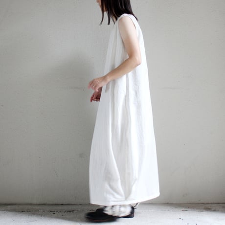 KHA:KI カーキ　FOIL PRINT STRIPE DRESS　#ecru 【送料無料】