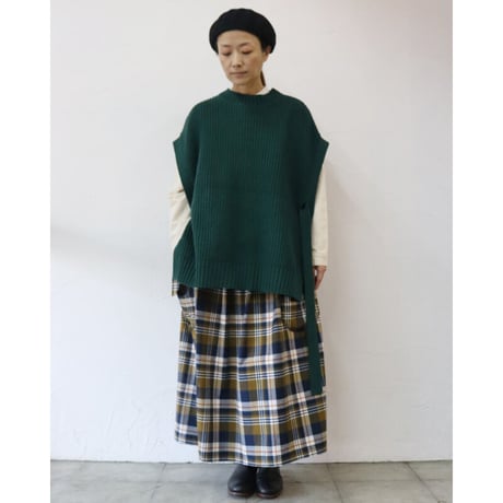 maomade マオメイド　やわらかウールミドルゲージベスト　#エクリュ、グリーン、ブラック