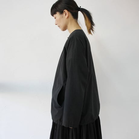 **再入荷** TRAVAIL MANUEL トラバイユマニュアル　T/Cバイオウェザーノーカラーブルゾン　#ブラック、カーキ