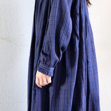 maison de soil メゾンドソイル　フリルカラーピンタックワンピース　#NAVY x BROWN CHECK　【送料無料】