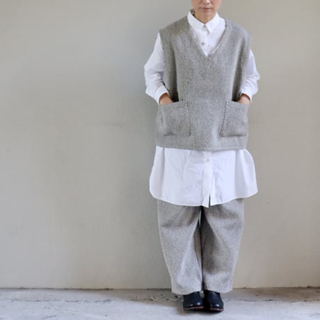 ARTE POVERA アルテポーヴェラ　ウール＆リネン混イージーパンツ　#キナリｘ黒