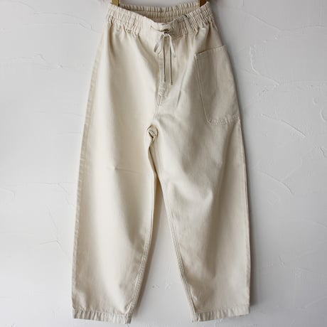 **2024s/s分到着** atelier naruse アトリエナルセ　コットンデニム ウエストゴム バルーンバンツ　#キナリ