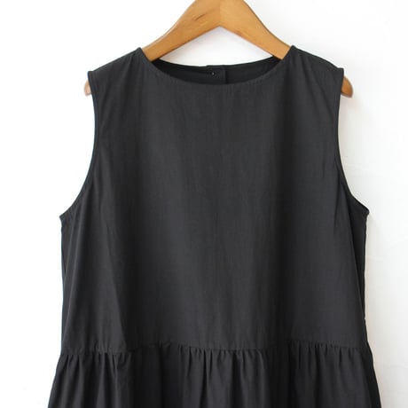 **またまたまた再々入荷** Linenya リネンヤ　コットンリネンティアードワンピース（薄地）　#ブラック　【送料無料】