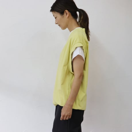 ARTE POVERA アルテポーヴェラ　製品染め16/-ムライト天竺Vネックベスト　#黒、レモン、ラベンダー