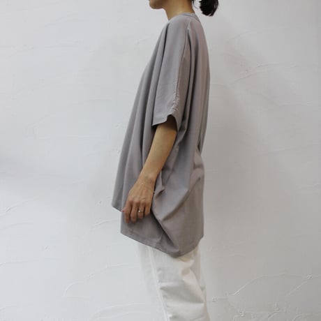 **再入荷** TRAVAIL MANUEL トラバイユマニュアル　ギザ天竺アシメスリーブTシャツ　＃チャコールグレー、ブラック、ダークグリーン、サンド