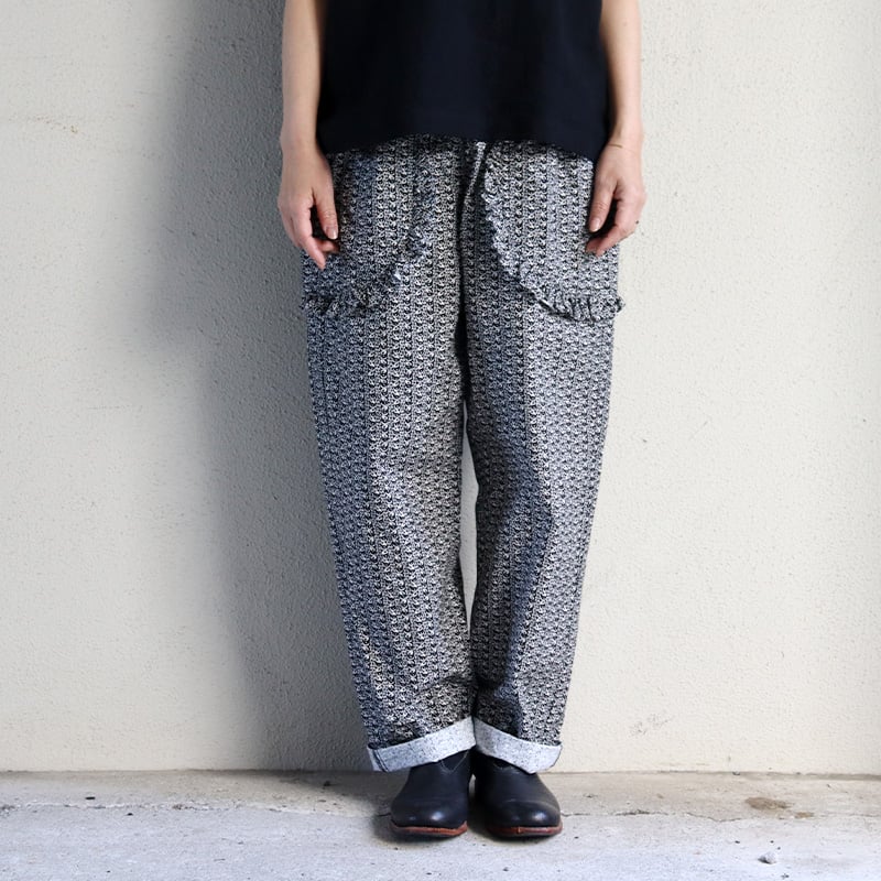 homspun ホームスパン キャラコ小花プリントフリルポケット