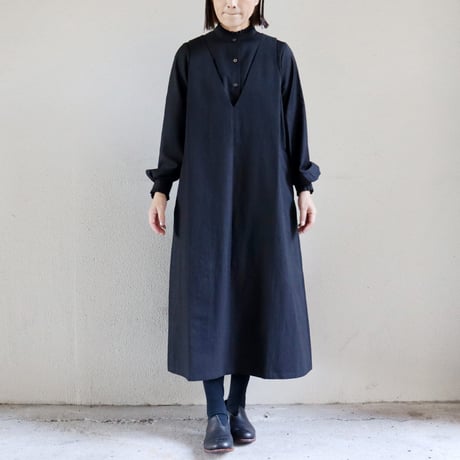 **またまたまた再入荷**LinenYa リネンヤ　Vネックジャンパースカート　#ブラック、ネイビー
