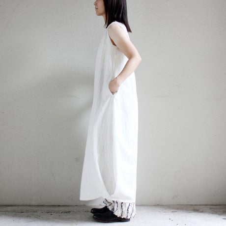 KHA:KI カーキ　FOIL PRINT STRIPE DRESS　#ecru 【送料無料】