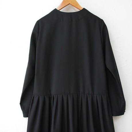 **2026年度分到着** atelier naruse アトリエナルセ kurumi button formal one-piece クルミボタンフォーマルワンピース　#ブラック