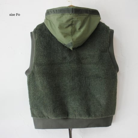 ARTE POVERA アルテポーヴェラ　チェコキルトRE-ARMEE MIXフードベスト　#オリーブMIX　【送料無料】