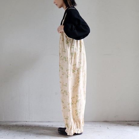 SUSURI ススリ　ゼイニィサロペット　#beige  【送料無料】