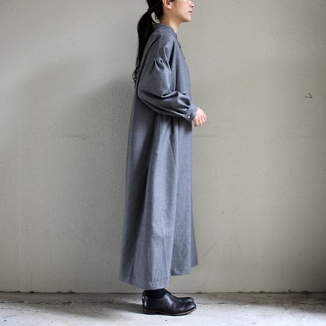 **再入荷** LinenYa リネンヤ　ウールサキソニー長袖スタンドカラーワンピース　#グレー