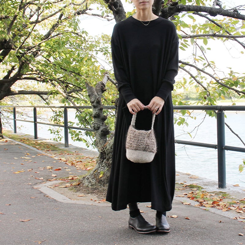 atelier naruse アトリエナルセ wool cocoon knit one pie
