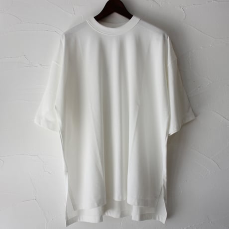 TRAVAIL MANUEL トラバイユマニュアル　ミディ天竺BIGスリットTシャツ　 #ホワイト、ブラック