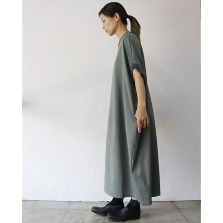 TRAVAIL MANUEL トラバイユマニュアル　ライトポンチシェルワンピース　#グレーオリーブ、ブラック