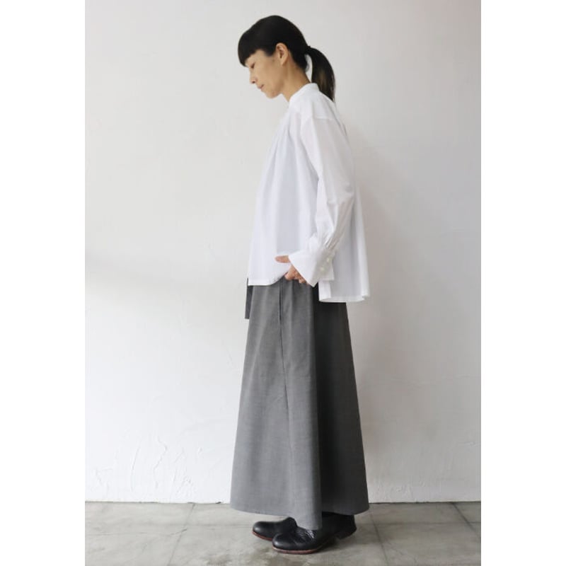 homspun ホームスパン ウールトロピカルクロス裏付きフレアースカート