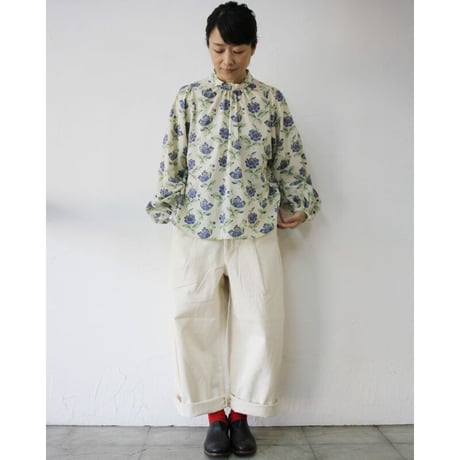 SUSURI ススリ　ニュイブラウス　#beige　【送料無料】