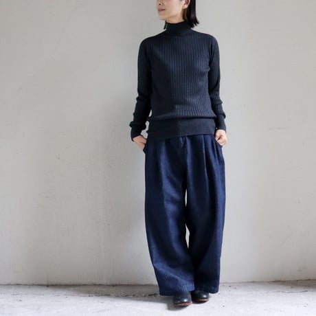 **再入荷** atelier naruse アトリエナルセ　コットンデニムタックパンツ　cotton denim tuck pants　#インディゴ
