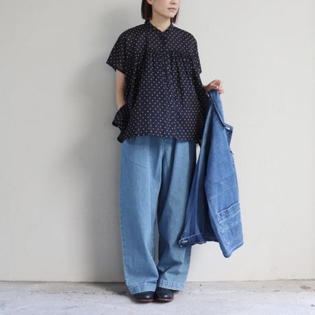 **再入荷** soil ソイル　ドットバンドカラーフレンチスリーブシャツ　#ブラック、ネイビー