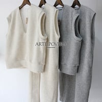 ARTE POVERA アルテポーヴェラ　リサイクルウールパイルベスト　#生成りベージュ、ライトグレー