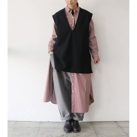 ARTE POVERA アルテポーヴェラ　ハードインレイVネックチュニック　#生成り、黒