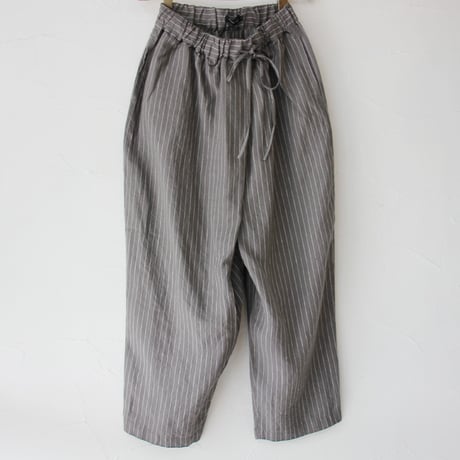 TRAVAIL MANUEL トラバイユマニュアル　リネンストライプスラントリボンパンツ　#ネイビー、グレー