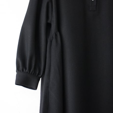 **再入荷** Linenya リネンヤ　ウール長袖スタンドカラーワンピース　#ブラック、グレー