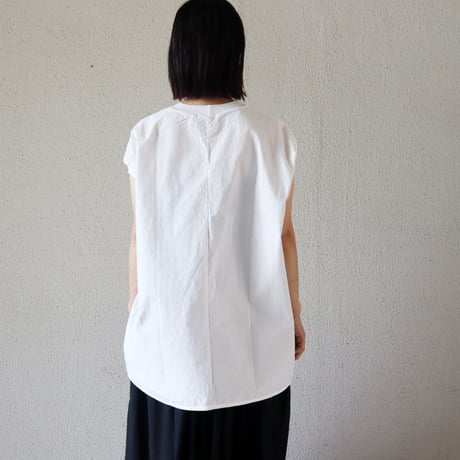 **限定生産分再入荷** homspun ホームスパン　コンパクトウェザーノースリーブブラウス　#ホワイト、ネイビー、ダークピンク、パウダーブルー