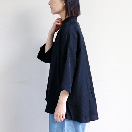 **再入荷** TRAVAIL MANUEL トラバイユマニュアル　キュプラドットバンドカラーシャツ　#ネイビー、ブラック