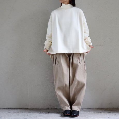 **またまた再入荷** TRAVAIL MANUEL トラバイユマニュアル　起毛裏毛ハイネックプルオーバー　【送料無料】