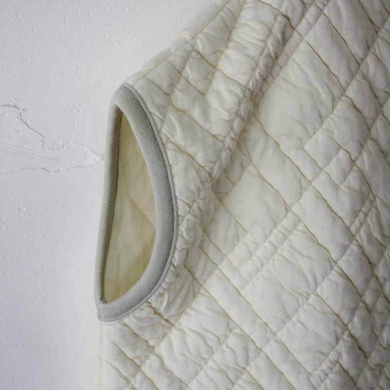 またまた再々入荷**Linenya リネンヤ キルティングベスト #アイボリー