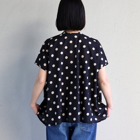 **再入荷** soil ソイル　ドットバンドカラーフレンチスリーブシャツ　#ブラック、ネイビー