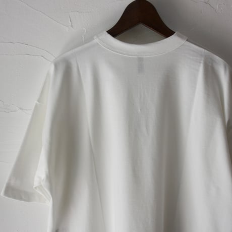 TRAVAIL MANUEL トラバイユマニュアル　ミディ天竺BIGスリットTシャツ　 #ホワイト、ブラック