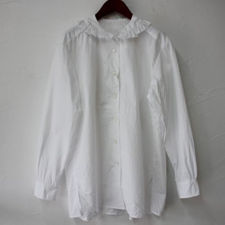 **ネイビーのみですが再入荷** homspun ホームスパン　100/2ブロードフリルブラウス　#サラシ、アイボリー、レッド、ネイビー　【送料無料】