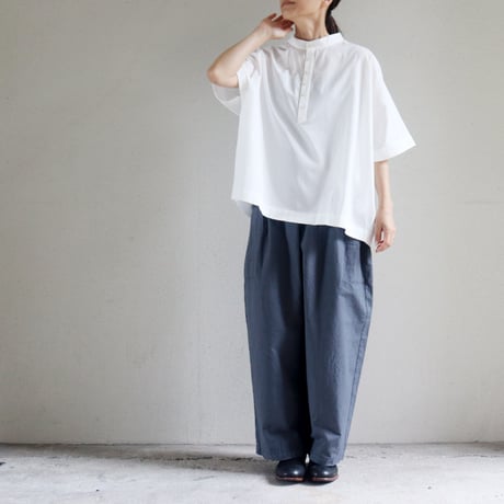 **またまた再入荷** homspun ホームスパン　バルキーシーチング厚手ギャザーパンツ　【送料無料】