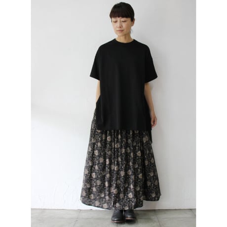 TRAVAIL MANUEL トラバイユマニュアル　アラベスクプリントロングギャザースカート　#ブラック