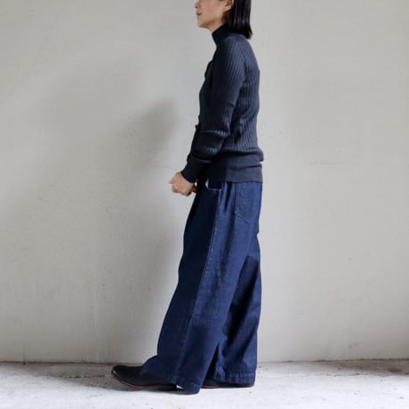 **再入荷** atelier naruse アトリエナルセ　コットンデニムタックパンツ　cotton denim tuck pants　#インディゴ