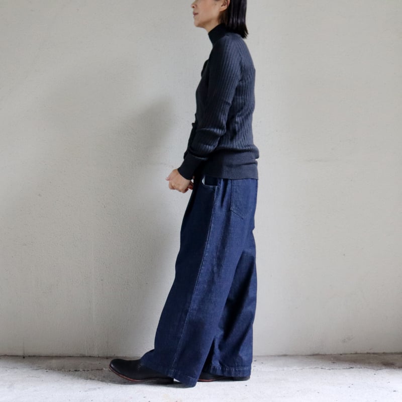 再入荷** atelier naruse アトリエナルセ コットンデニムタックパンツ