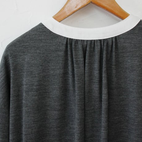 atelier naruse アトリエナルセ　wool＆linen bosom shirt cut and sew ウール＆リネンブザムシャツカットソー #グレイ、ブラック