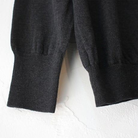 atelier naruse アトリエナルセ cotttn wool mock-neck knit　コットンウールモックネックニット　#チャコール、レッド