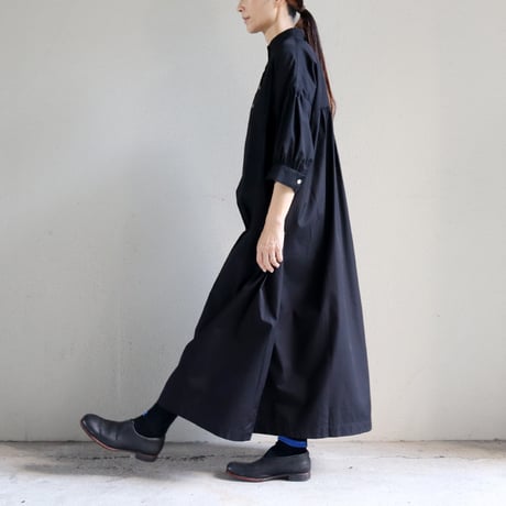 **またまたまた再生産分** LinenYa リネンヤ　コットンスタンドカラーワンピース　#ブラック、千鳥格子