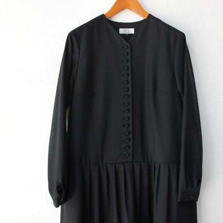 **2026年度分到着** atelier naruse アトリエナルセ kurumi button formal one-piece クルミボタンフォーマルワンピース　#ブラック