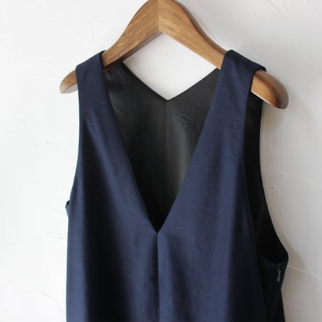 **またまたまた再入荷**LinenYa リネンヤ　Vネックジャンパースカート　#ブラック、ネイビー