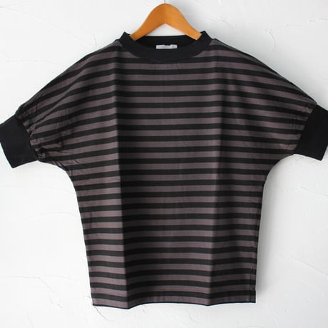 **再入荷** homspun ホームスパン 40/2天竺ボーダーハイネック半袖プルオーバー　#オフホワイトｘブラック、グレーｘブラック