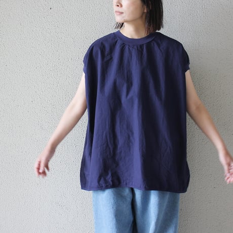 **限定生産分再入荷** homspun ホームスパン　コンパクトウェザーノースリーブブラウス　#ホワイト、ネイビー、ダークピンク、パウダーブルー