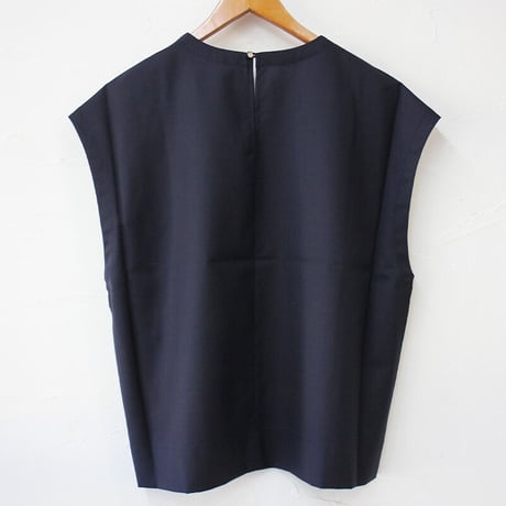 **またまた再入荷** homspun ホームスパン　ウールトロピカルクロスノースリーブブラウス　#チャコール、ネイビー　【送料無料】